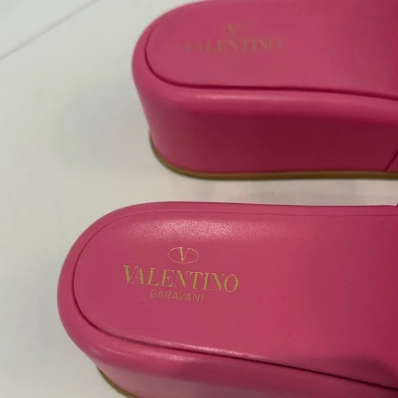 Valentino Fuchsia Sandals with Gold Emblem - Picture 2 of 5